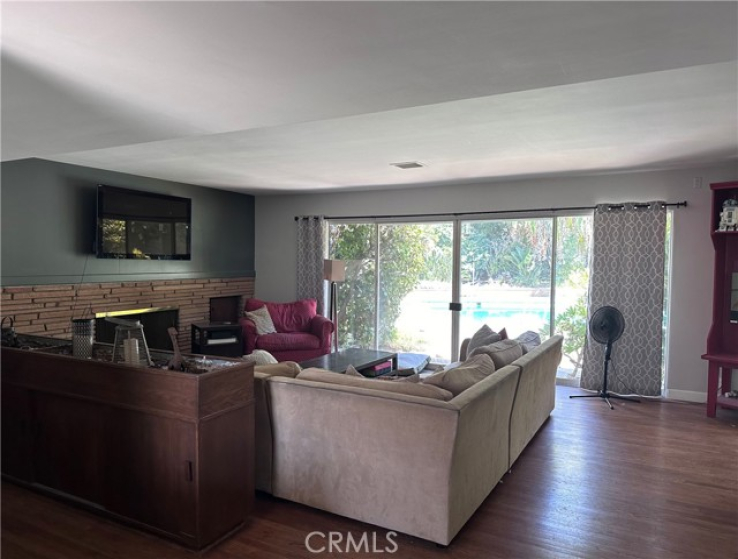 3 Bed Home for Sale in Pasadena, California