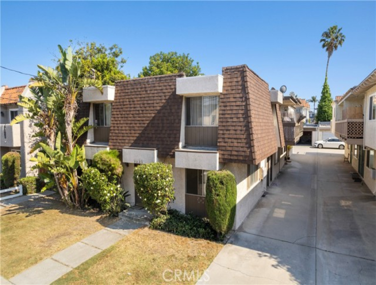  Income Home for Sale in Redondo Beach, California