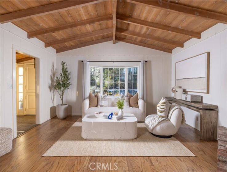 4 Bed Home for Sale in Corona del Mar, California