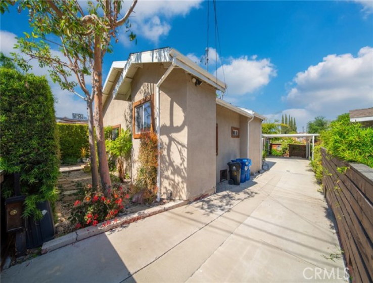 3 Bed Home to Rent in Los Angeles, California