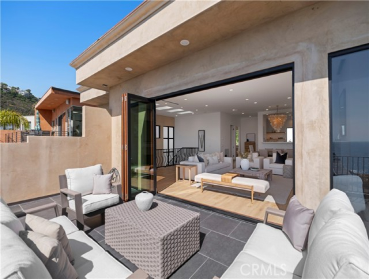 4 Bed Home for Sale in Laguna Beach, California