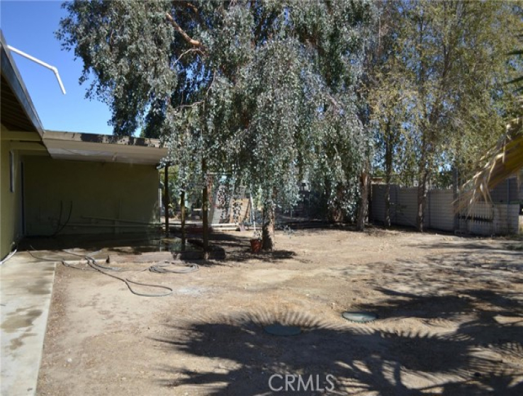 4 Bed Home to Rent in Lancaster, California