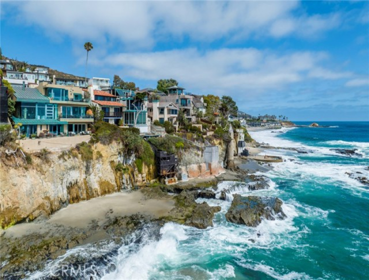 5 Bed Home for Sale in Laguna Beach, California