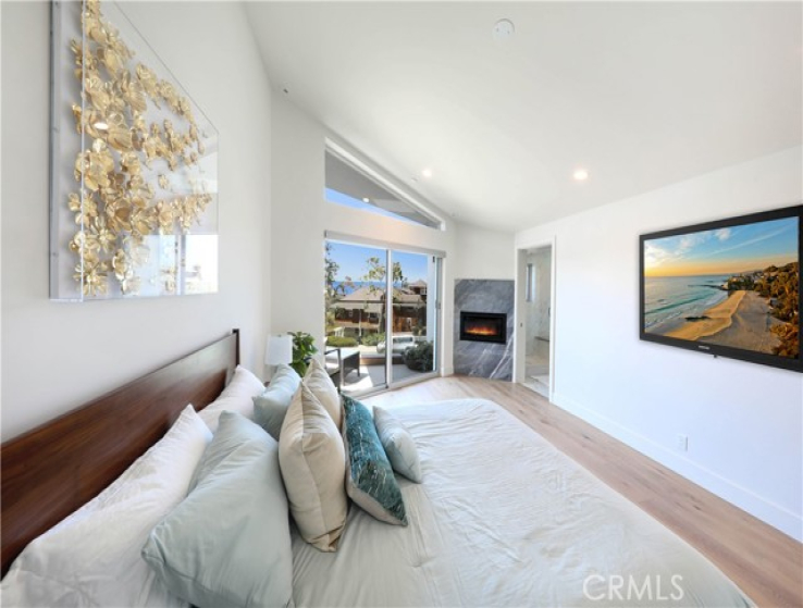 3 Bed Home for Sale in Corona del Mar, California