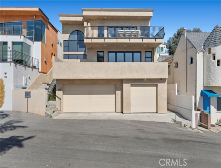 4 Bed Home for Sale in Laguna Beach, California