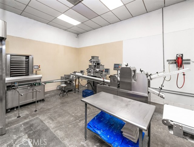  Commercial for Sale in El Monte, California