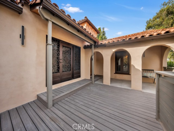 4 Bed Home for Sale in Woodland Hills, California