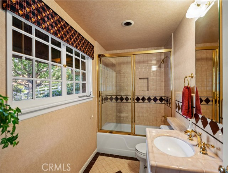 2 Bed Home for Sale in Hidden Hills, California