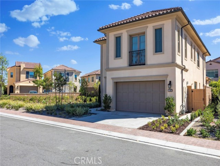 4 Bed Home for Sale in Irvine, California