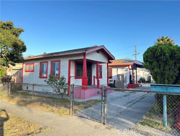  Commercial for Sale in Los Angeles, California