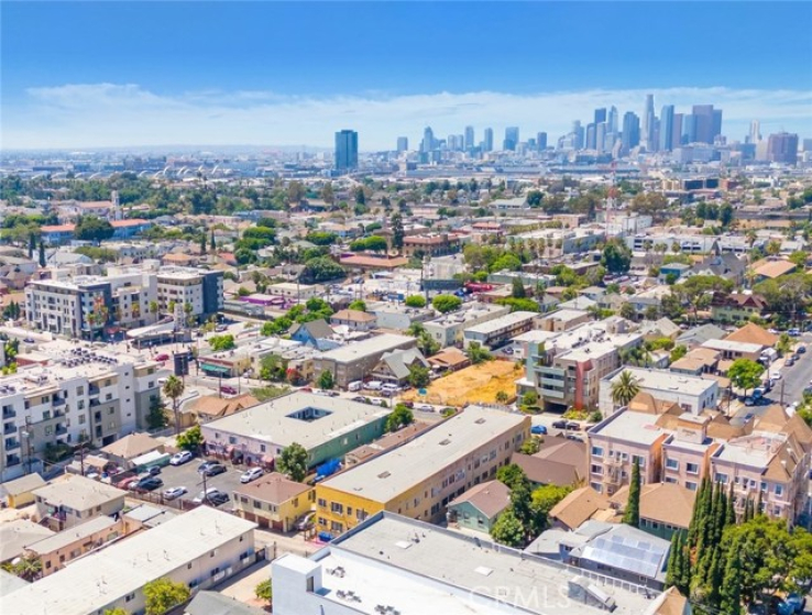  Income Home for Sale in Los Angeles, California