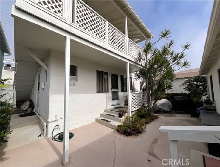 2 Bed Home for Sale in Laguna Beach, California