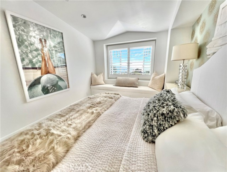 2 Bed Home for Sale in Laguna Beach, California