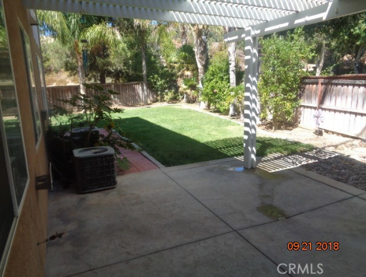 5 Bed Home to Rent in Murrieta, California