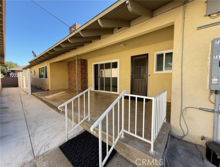 3 Bed Home to Rent in Covina, California