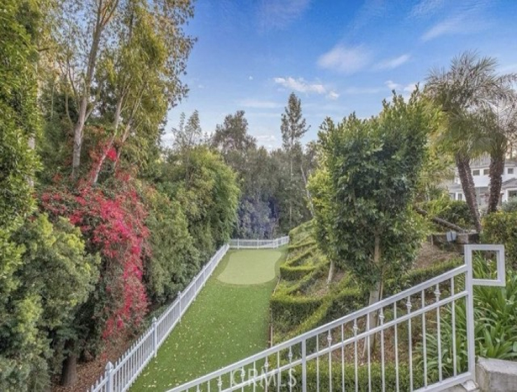 5 Bed Home for Sale in Bel Air, California