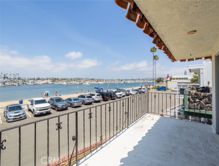 6 Bed Home for Sale in Newport Beach, California