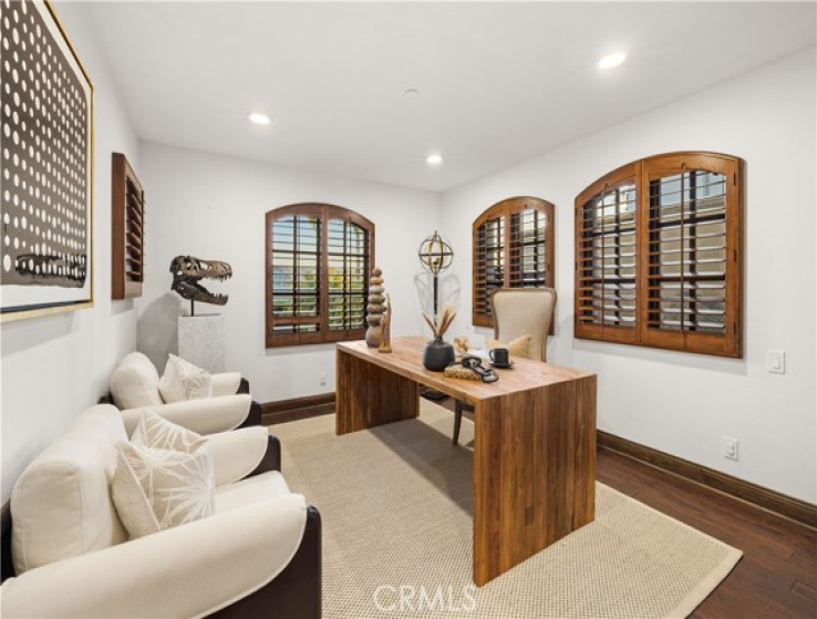 7 Bed Home for Sale in Corona del Mar, California