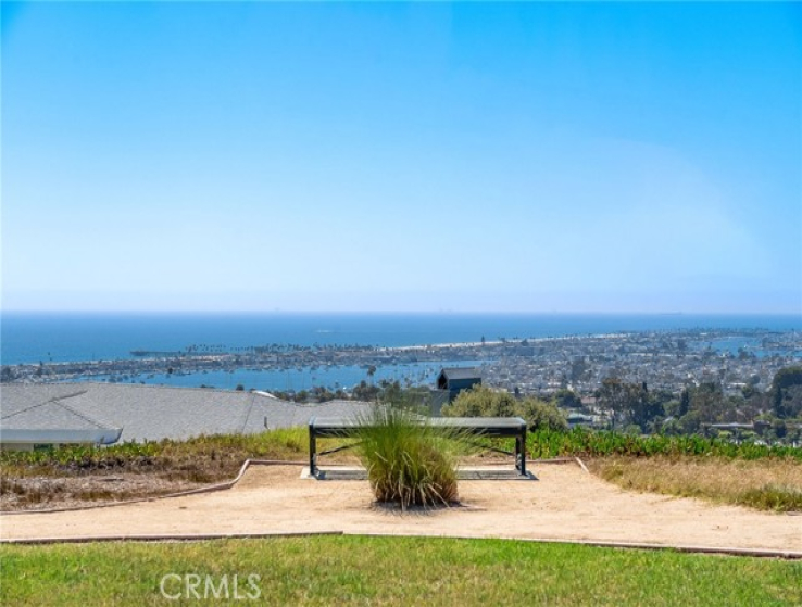 3 Bed Home for Sale in Corona del Mar, California