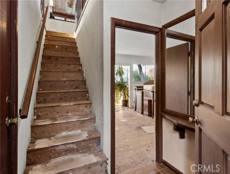 5 Bed Home for Sale in Hollywood Hills, California