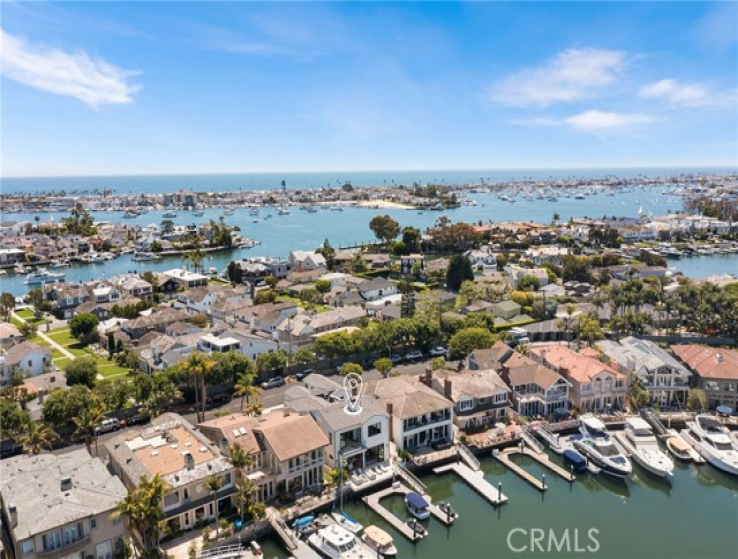 5 Bed Home for Sale in Newport Beach, California