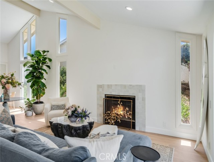 3 Bed Home for Sale in Corona del Mar, California