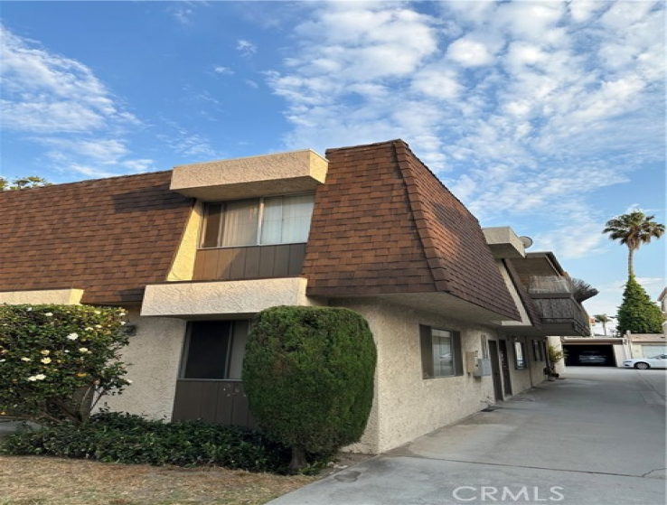  Income Home for Sale in Redondo Beach, California