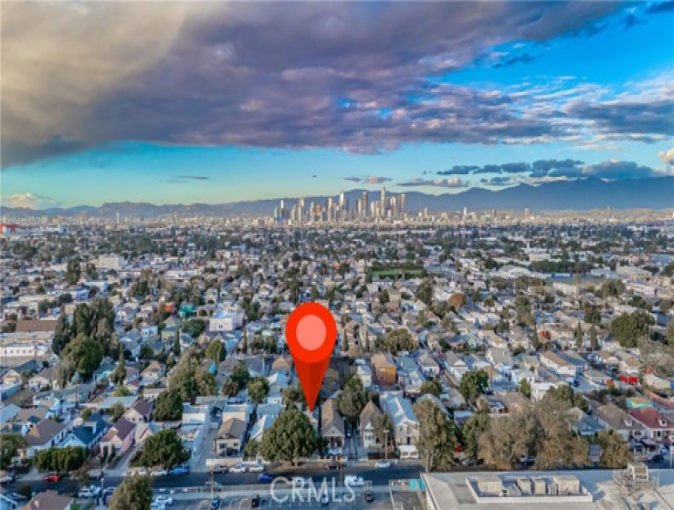  Income Home for Sale in Los Angeles, California