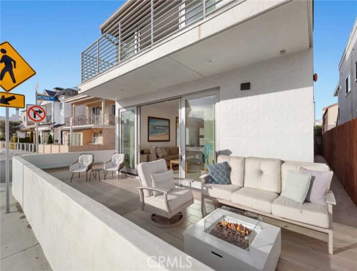 4 Bed Home for Sale in Newport Beach, California