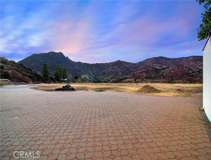  Land for Sale in Agoura Hills, California