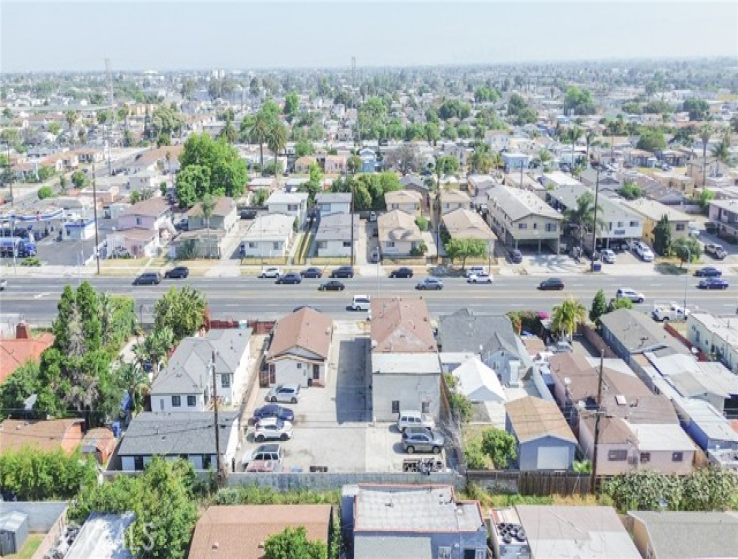  Income Home for Sale in Los Angeles, California