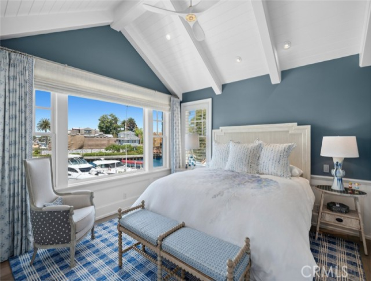 4 Bed Home for Sale in Newport Beach, California