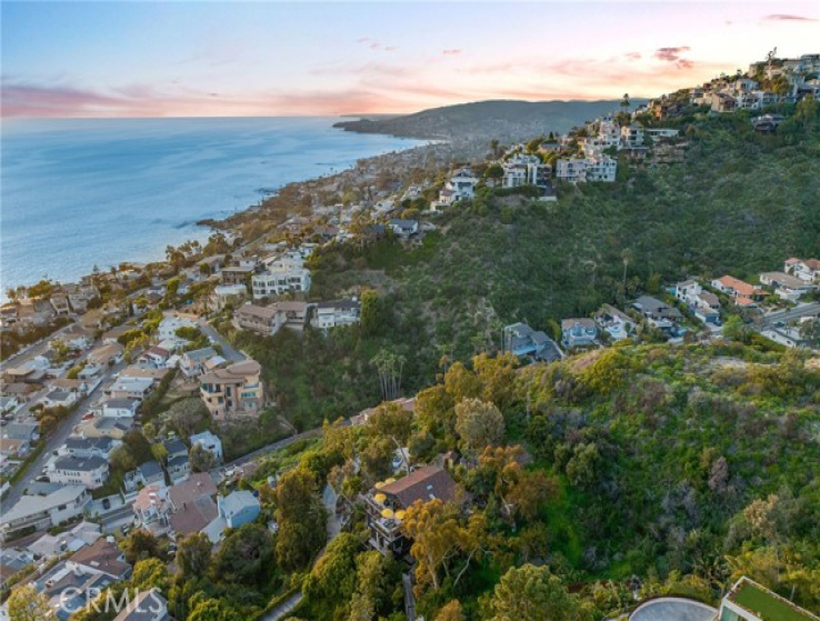 4 Bed Home for Sale in Laguna Beach, California