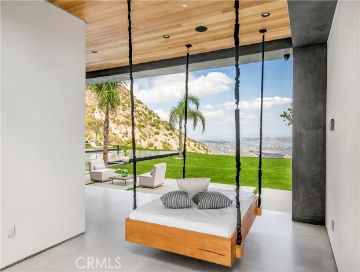 7 Bed Home for Sale in Malibu, California