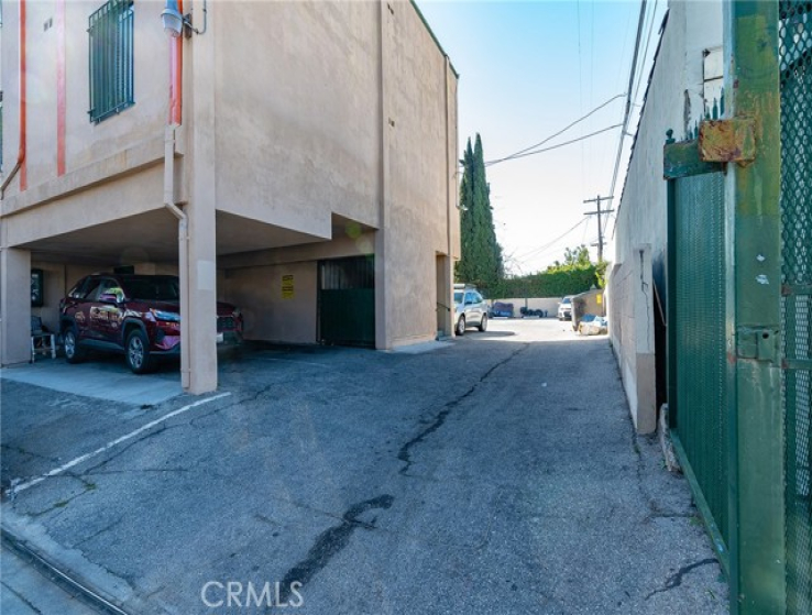  Commercial for Sale in Los Angeles, California