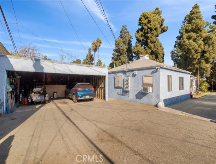  Income Home for Sale in Los Angeles, California