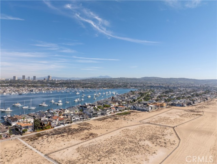 2 Bed Home for Sale in Newport Beach, California