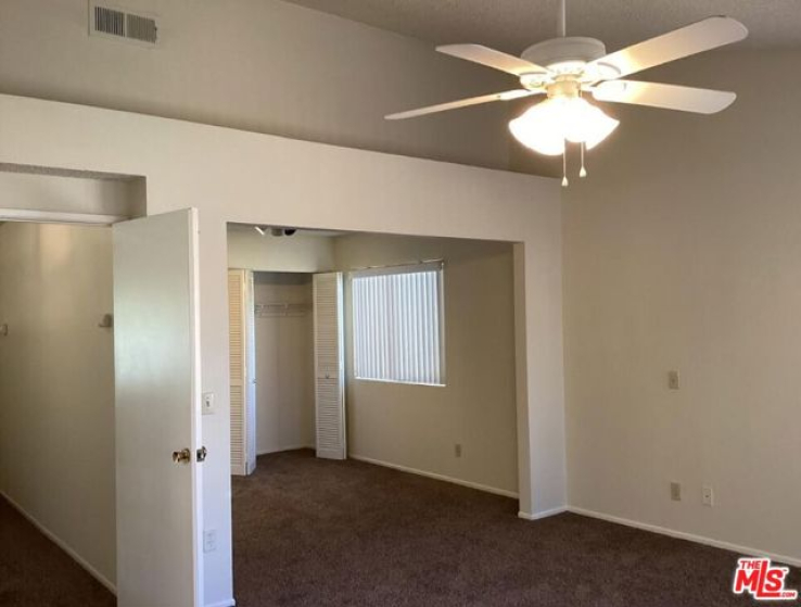 4 Bed Home to Rent in Palmdale, California