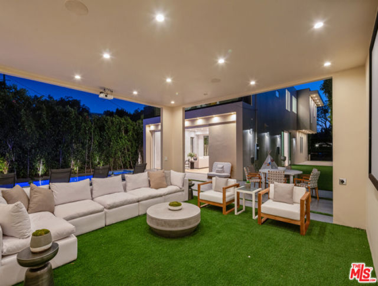 4 Bed Home for Sale in West Hollywood, California