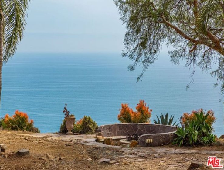  Land for Sale in Malibu, California