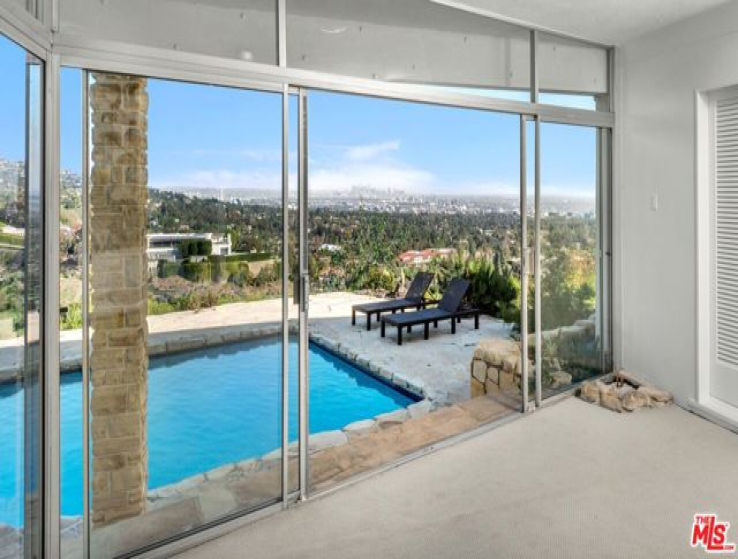  Home for Sale in Los Angeles, California