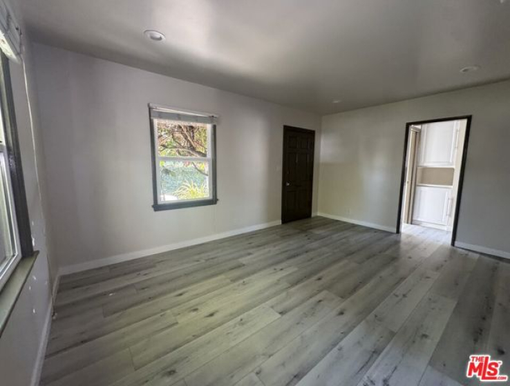 2 Bed Home to Rent in Culver City, California