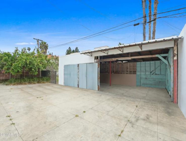  Income Home for Sale in Los Angeles, California