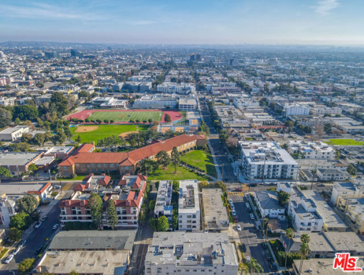  Income Home for Sale in Los Angeles, California