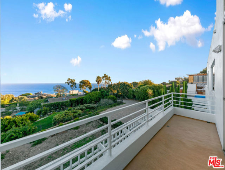 4 Bed Home for Sale in Malibu, California