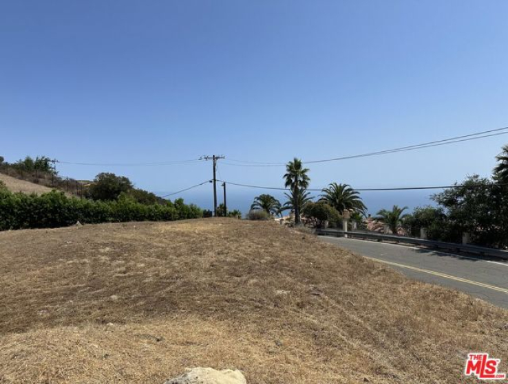  Land for Sale in Malibu, California