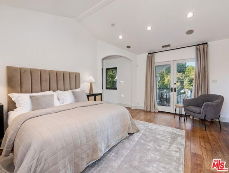 3 Bed Home for Sale in West Hollywood, California