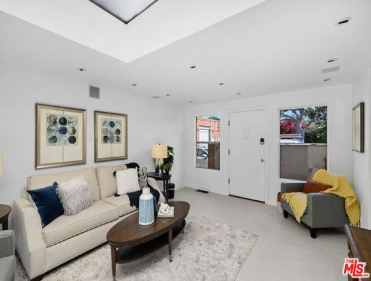 3 Bed Home for Sale in Beverly Hills, California