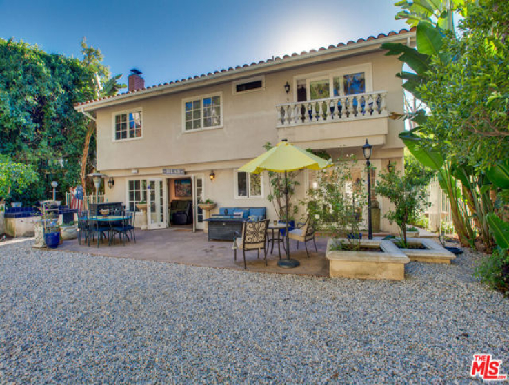 4 Bed Home for Sale in Los Angeles, California