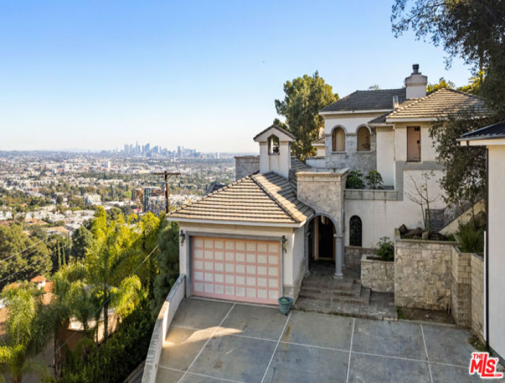  Home for Sale in West Hollywood, California